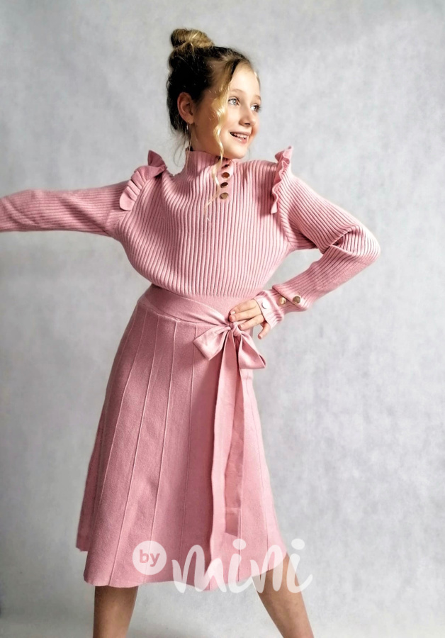 Žebrované svetříkové stretch šaty Madame pink